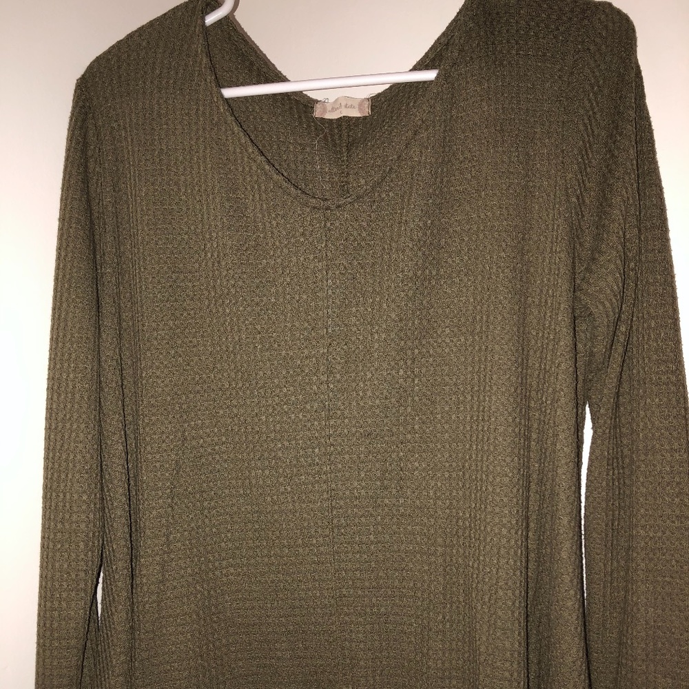 oversized slouchy long sleeve